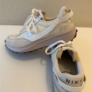 Nike Cream and White Casual Sneakers